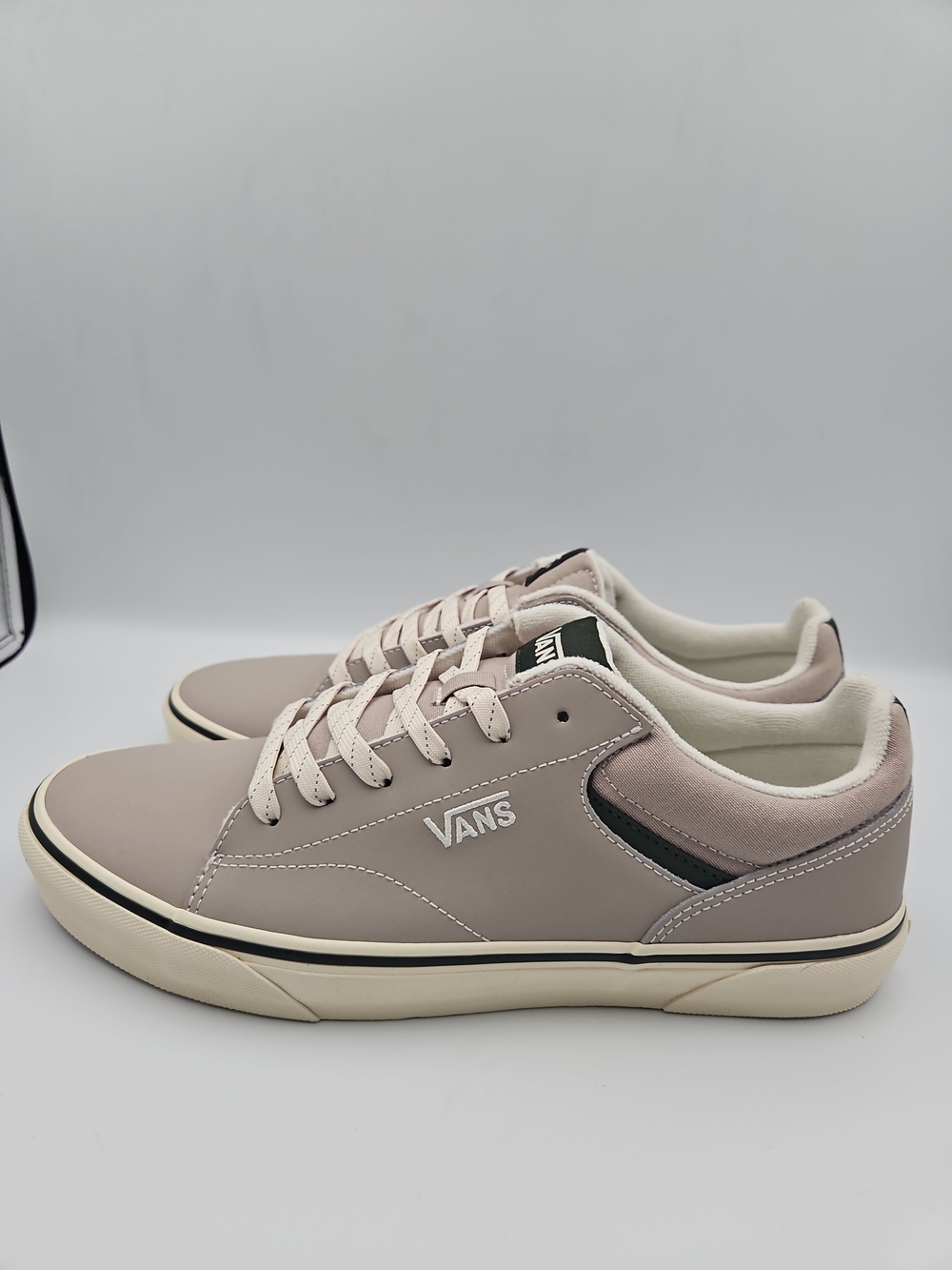 Vans Low-Top Sneakers in Light Taupe and Cream